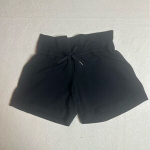 🖤 Lululemon Black Drawstring Athletic Shorts 4